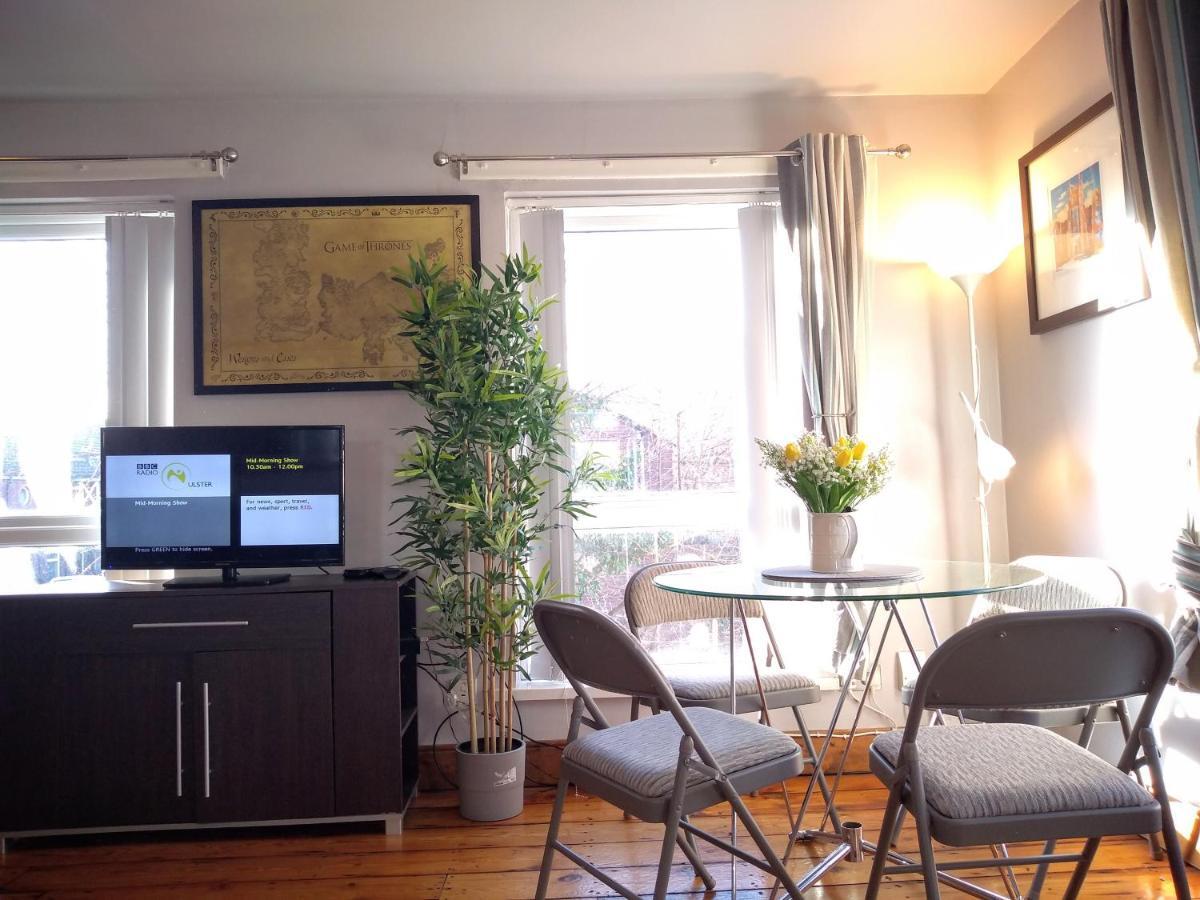 Perfect Central City Location - Parking - 3 Beds - 2 Bedrooms Белфаст Екстер'єр фото